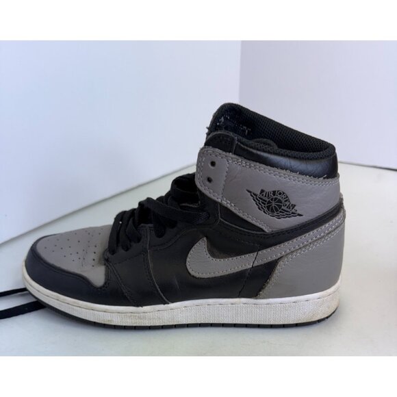 Nike Air Jordan 1 Retro High OG GS Shadow 2018 Size 6.5 Y Grey Black 575441-013 - Picture 6 of 15